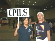 CPILSのスタッフが空港に出迎え